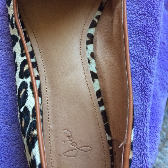 Leopard print flats - Picture 4 of 5